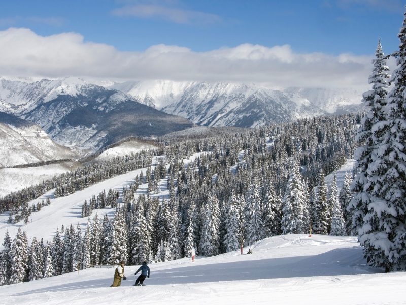 Denver airport to Vail Black car service, hire a black car service from DIA to Vail, Vail car service, luxury car service, Mile High Chauffeur