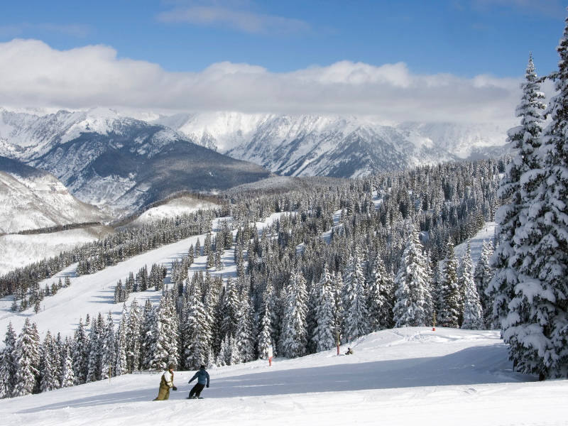 Denver airport to Vail Black car service, hire a black car service from DIA to Vail, Vail car service, luxury car service, Mile High Chauffeur